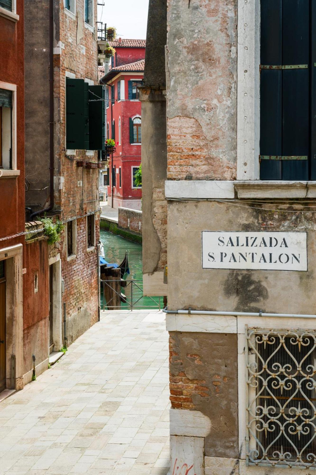 Ca Del Bezzo - Comfort & City View Venecia Exterior foto
